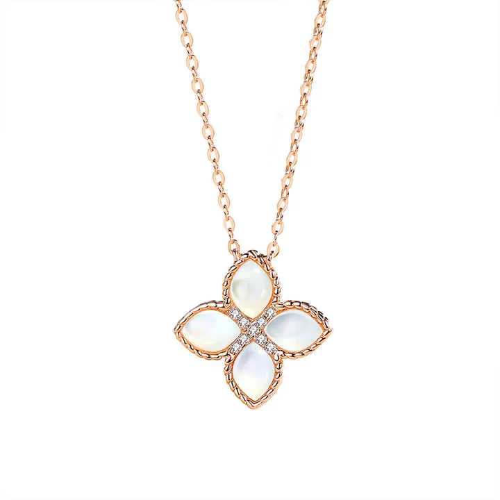 مجموعة مجوهرات فاخرة من الذهب الورديLuxury Rose Gold Jewelry Set