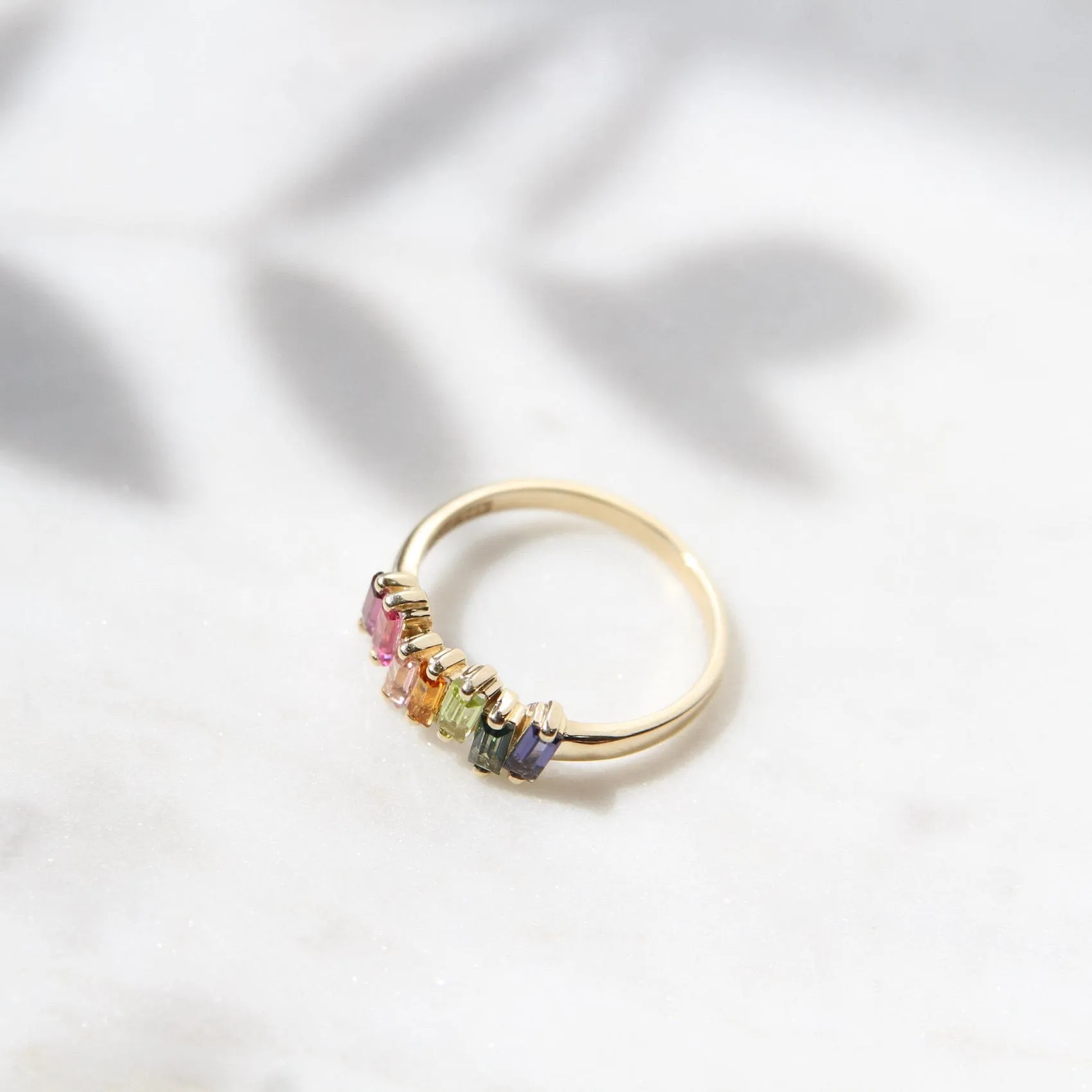 14k Yellow Gold Rainbow Band Ring ~ Size 6.5