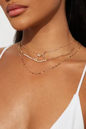 Adore A Rose Necklace - Gold