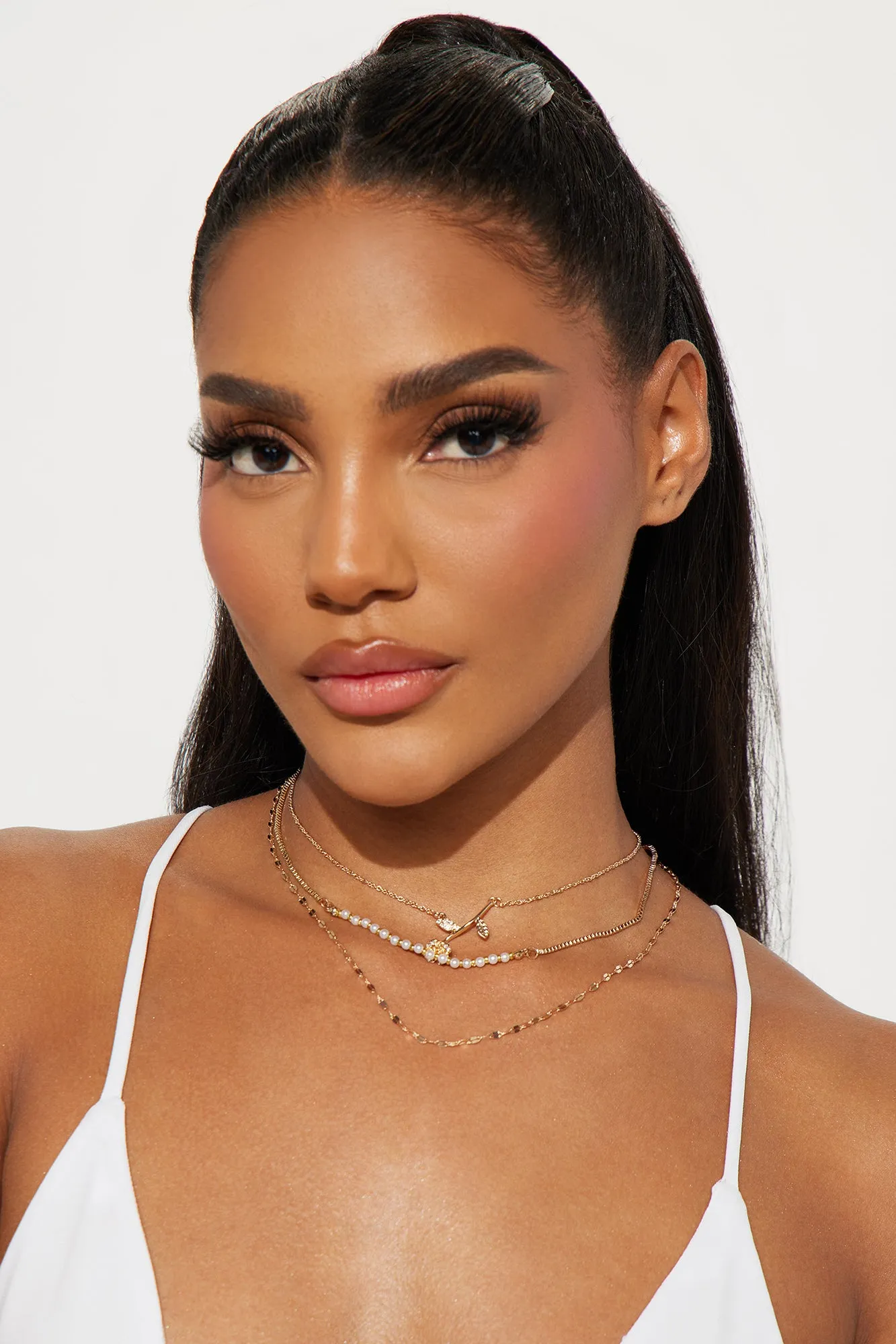 Adore A Rose Necklace - Gold