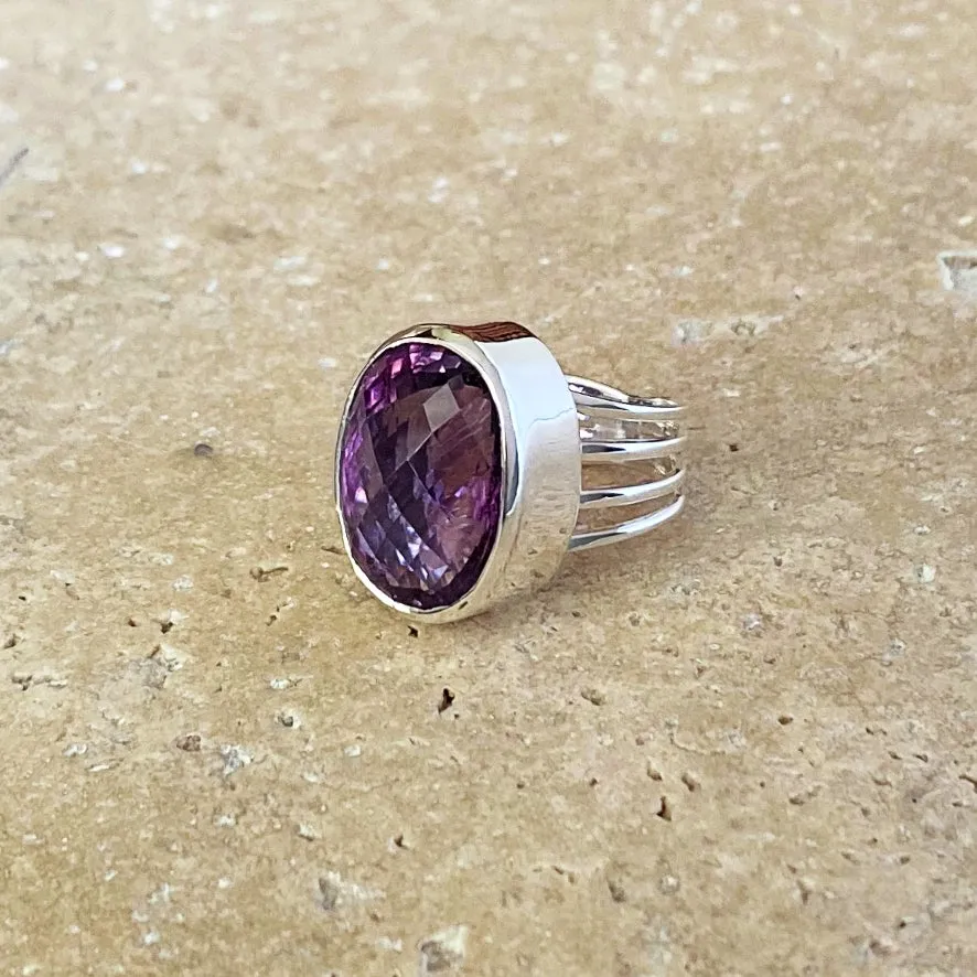 Amethyst Oval Rose Cut Ring - Lila