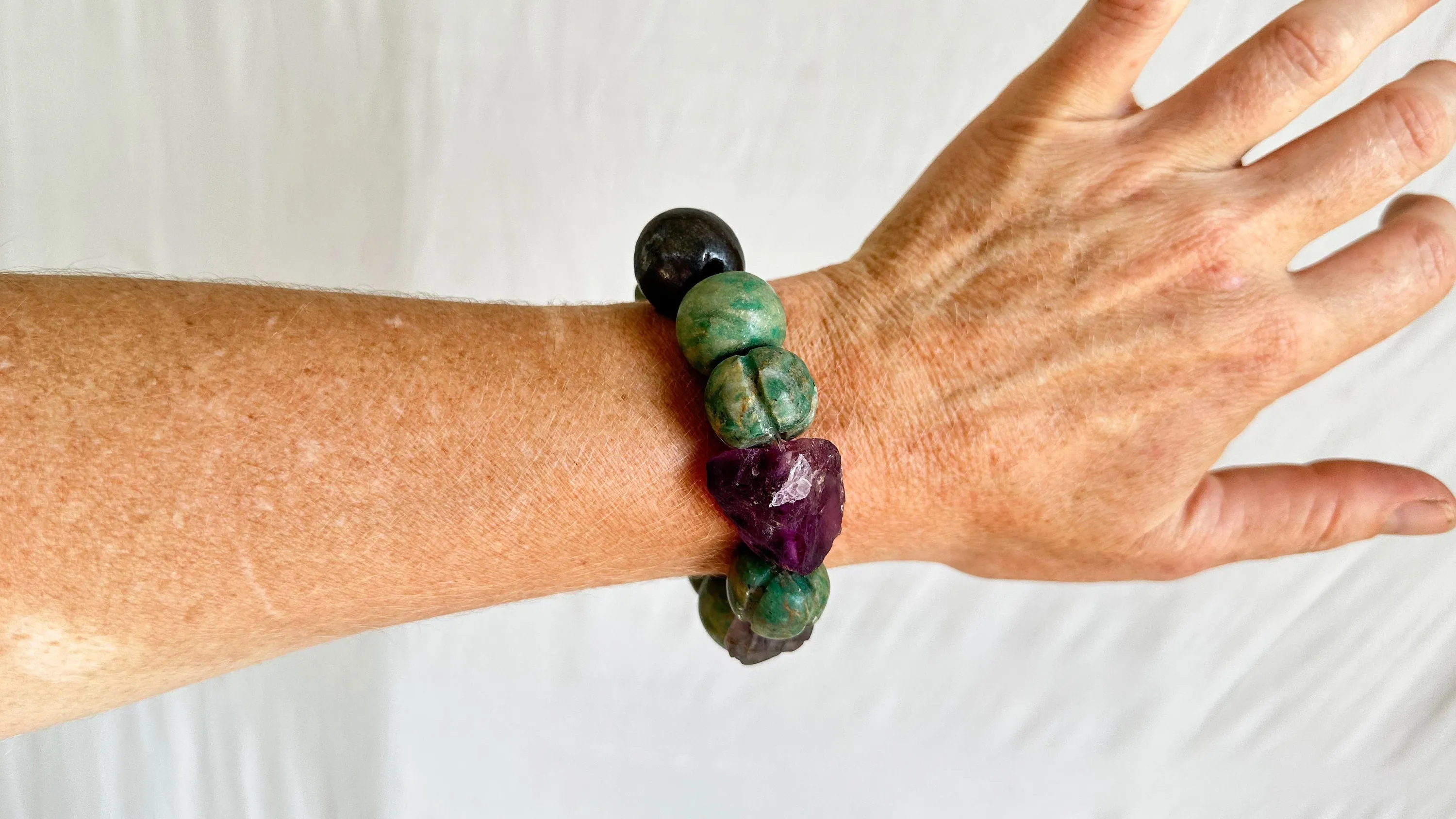 Guatemalita & Fluorite Beaded Bracelet. 2023