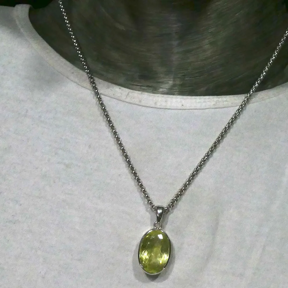 Heliodor Pendant, Golden Beryl, Faceted Oval, 925 Sterling Silver p1