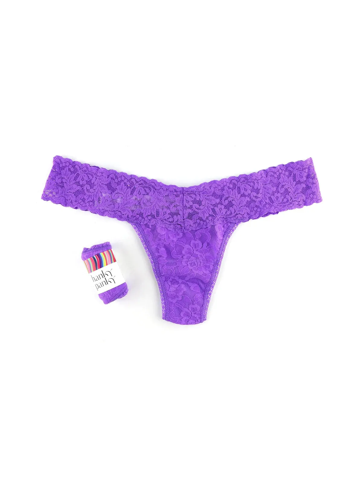 Signature Lace Original Rise Thong 4811P