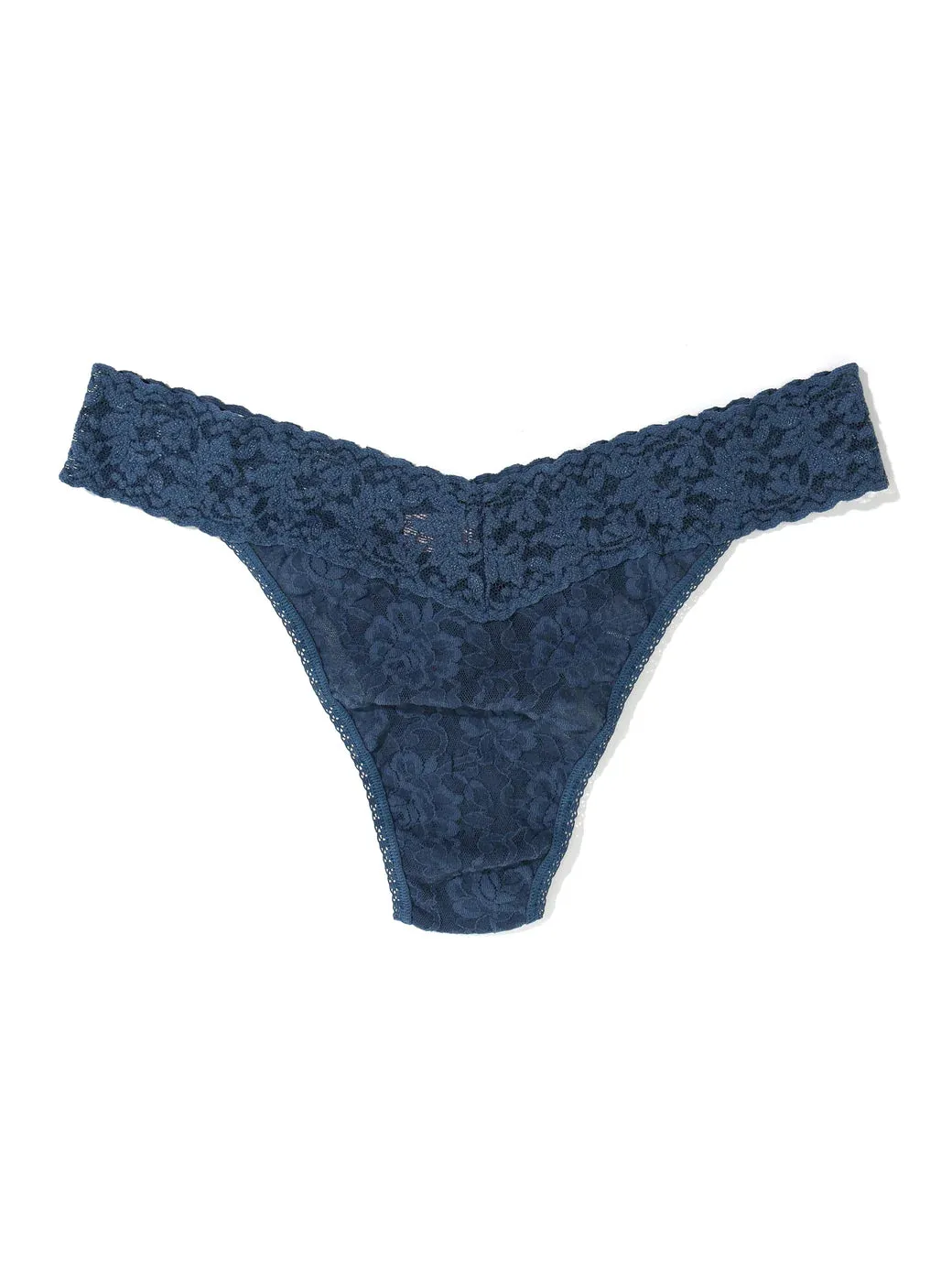 Signature Lace Original Rise Thong 4811P